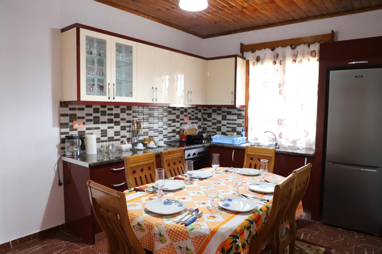 Villa Rexho Berati Exterior foto